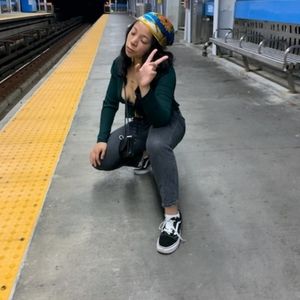 Meet your Posher, Emerald